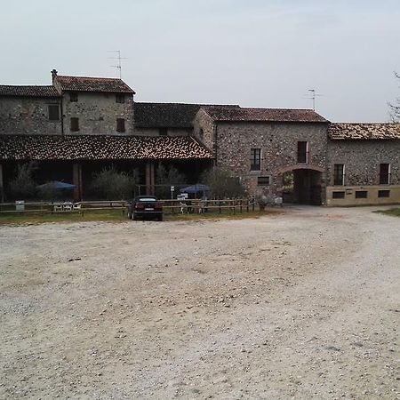 Agriturismo Licensi Del Bresa Villa Monzambano Exterior foto