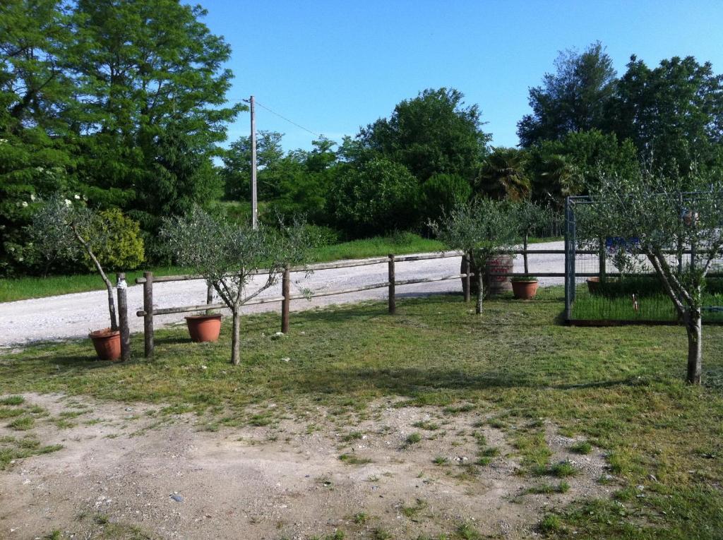 Agriturismo Licensi Del Bresa Villa Monzambano Exterior foto